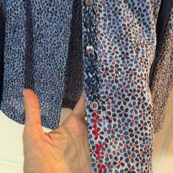 Robert Graham Button Down Floral Top Cowgirl Shirt - Picture 4 of 8